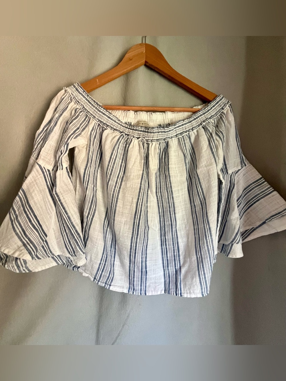 Lucky Brand Off Shoulder Blue White Striped Peasant Top XS Boho Bell Sleeve